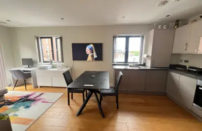 1 Bed Flat, Weldale Street, RG1