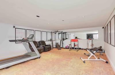 6 Bed Detached House, Wayside Bungalows, CM17