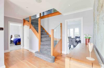 6 Bed Detached House, Wayside Bungalows, CM17